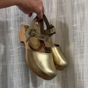 Mary Jane Sven Original Gold Metallic Clogs with Swedish Natural Wooden Heel 34